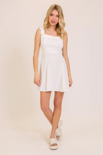 Babydoll Airflow Brunch Dress | White