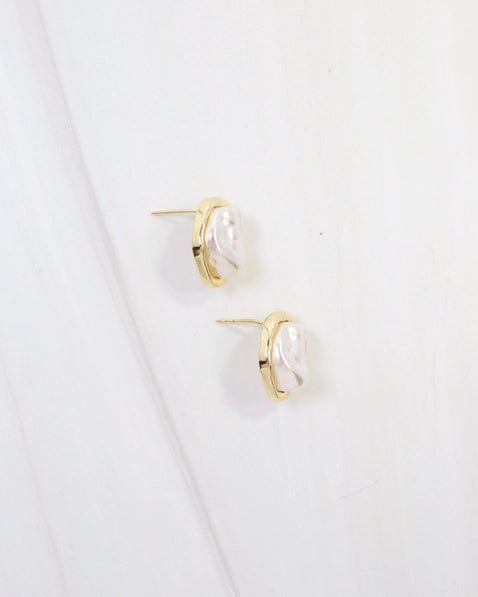 East Aurora Pearl Stud Earring| Cream