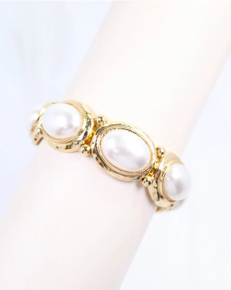 Galant Framed Pearl Stretch Bracelet | Gold