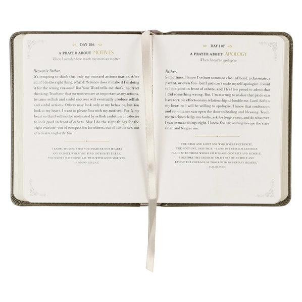 Devotional Daily Prayers for Graduates