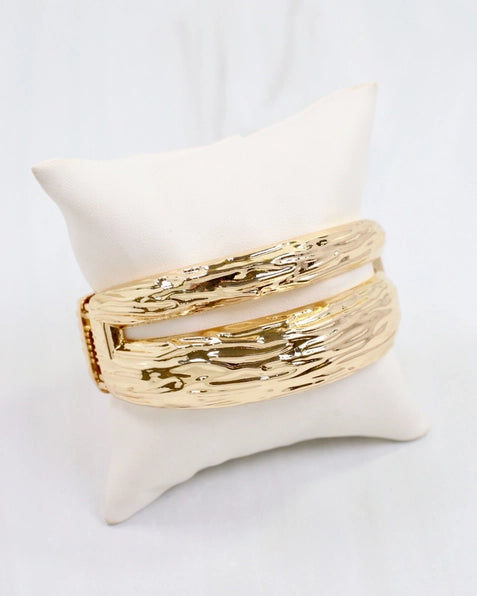 Murray Textured Hinged Bracelet | Gold