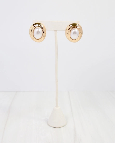 Newberg Oval Pearl Post Earring Gold |Gold
