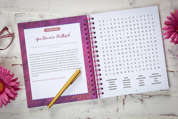 100 Days of Prayer For Women (Word Search Devotional)