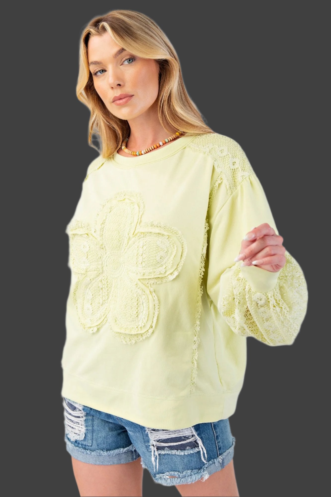 WASHED DAISY PATCH COTTON JERSEY KNIT TOP | Lime Green