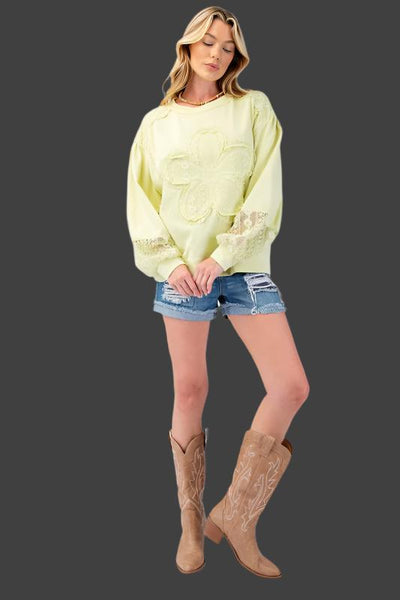 WASHED DAISY PATCH COTTON JERSEY KNIT TOP | Lime Green